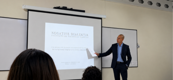 Dialéctica Negativa (Negative Dialektik) y Teoría Crítica de la Escuela de Frankfurt por Joseph Hackspacher